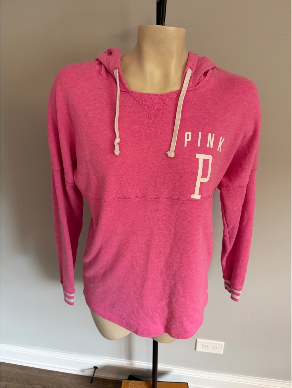 Victoria's Secret Pink Pink Logo Hoodie Sweatshirt XS‎